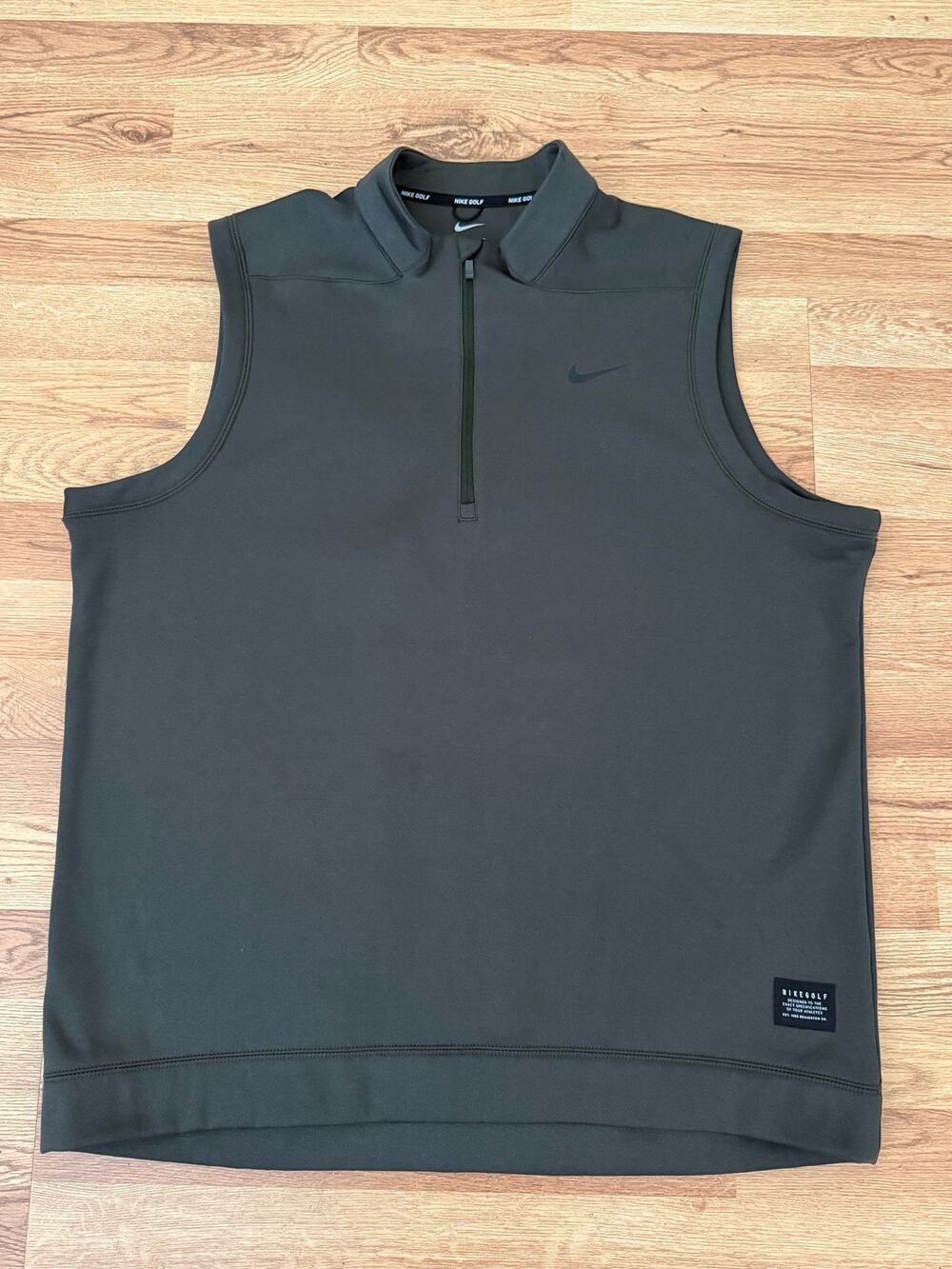 Nike Golf Men Green Quarter Zip Sleeveless Mock Collar Vest Size XL